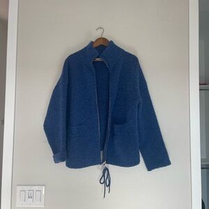 Blue wool Jacket with Relaxed Fit and Drawstring Hem